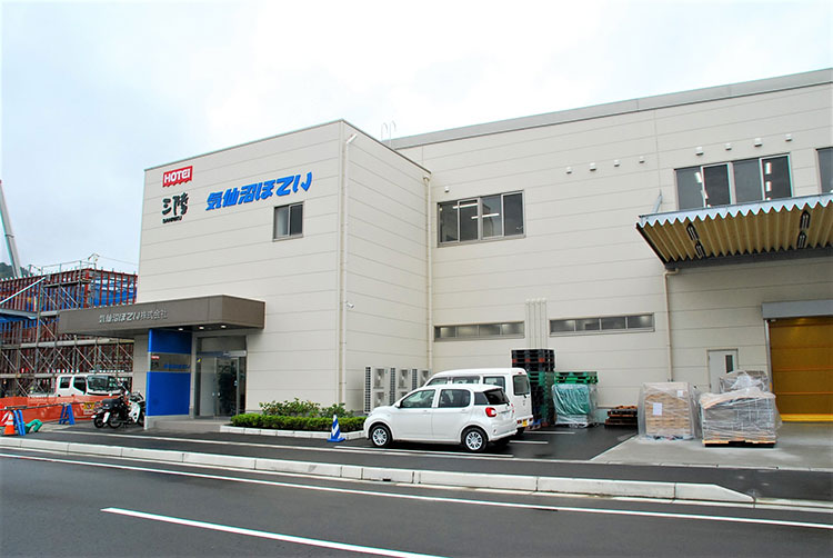 現在の本社工場（平成27年10月竣工）