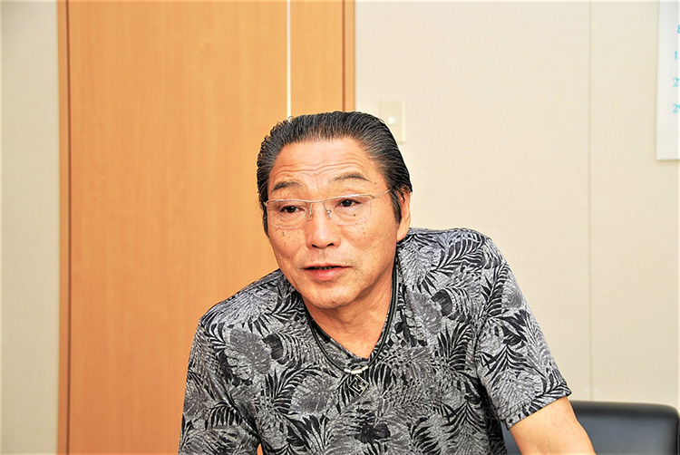 マル六佐藤水産社長の佐藤喜成さん