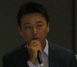 伊藤氏