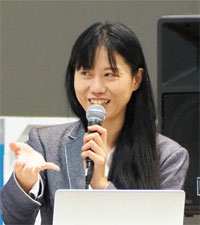 田山 圭子　氏